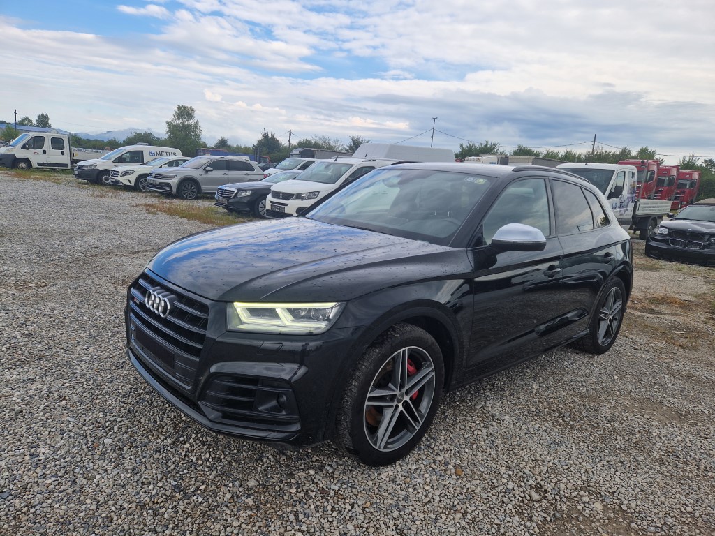 AUDI SQ5 QUATTRO