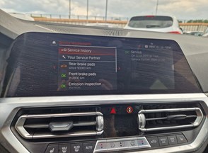 /Vozila/BMW 320_62592/20250507_125615 (Medium).jpg