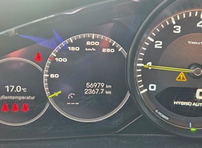 /Vozila/PORCHE CAYENE/20251031_092254 (Medium).jpg